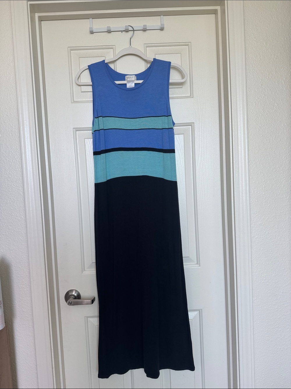 Vintage 90’s Sleeveless Blue & Teal Stripe Maxi Dress